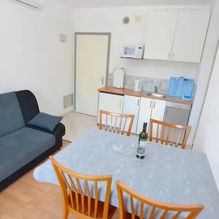 Beach Holiday Apartament *