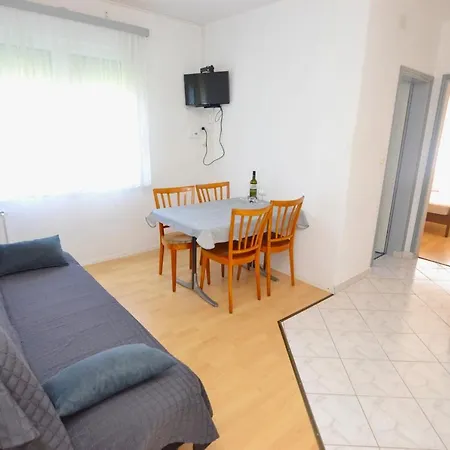 Beach Holiday Apartament *