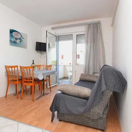Beach Holiday Apartament *