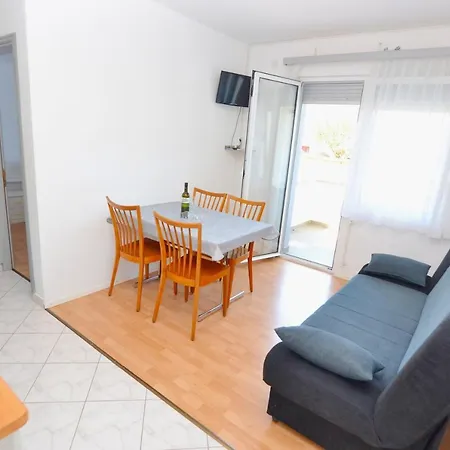 Beach Holiday Apartament